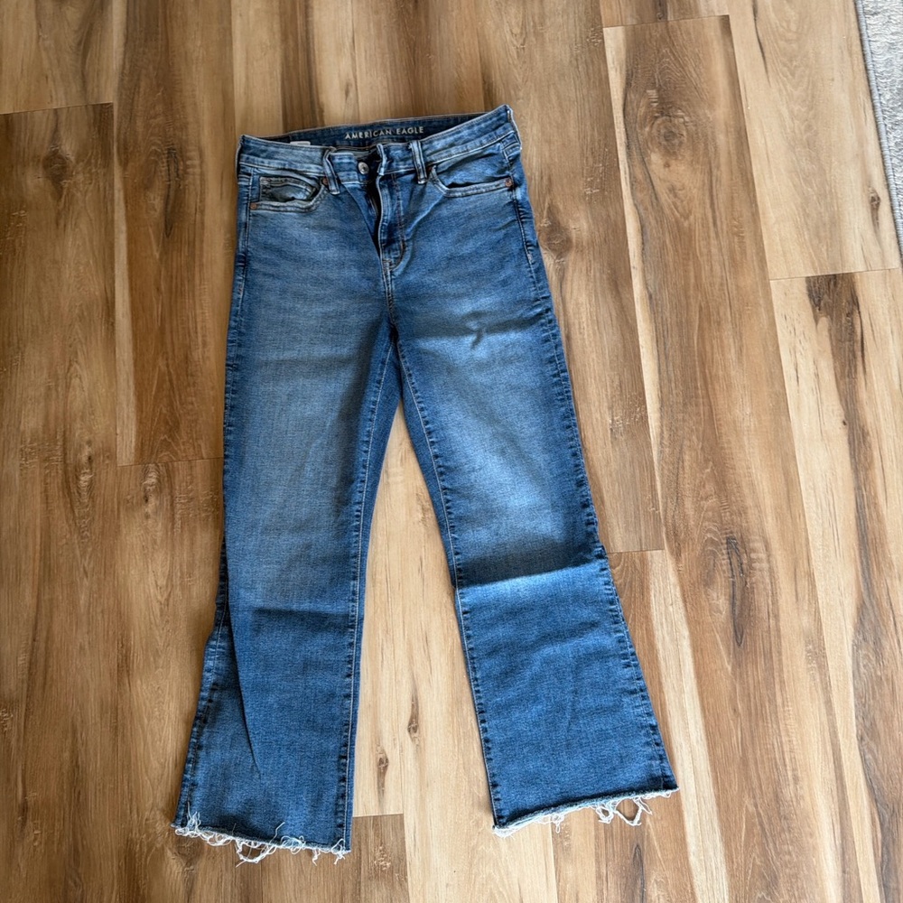 American Eagle High-Rise Kick Boot Crop Jeans Size 6